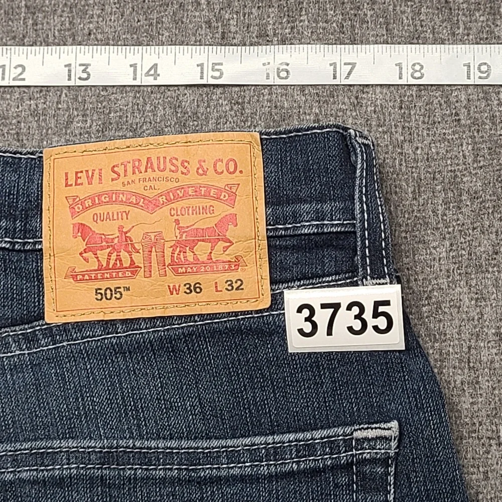 Levi's 505 Regular Fit‎ Jeans Mens 36x32 Blue Excellent Straight Leg Denim